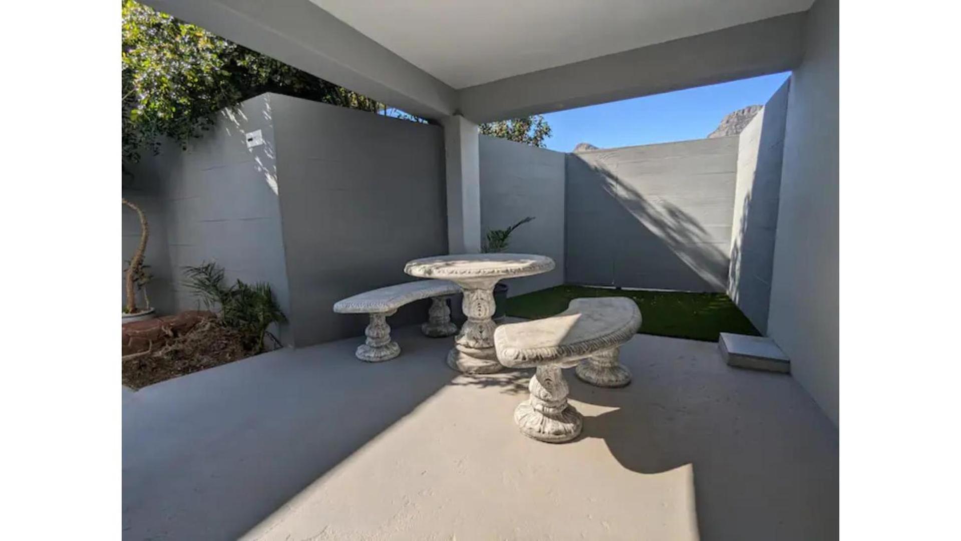Charming With Garden Patio In Tamboerskloof * Cidade Do Cabo