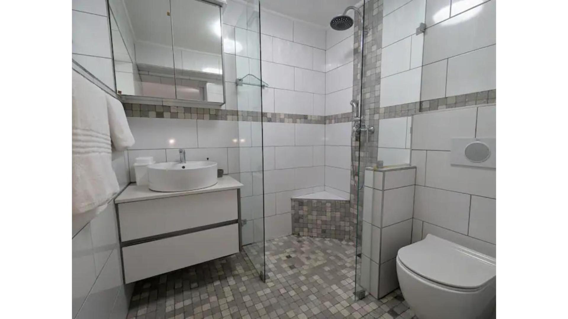 Charming With Garden Patio In Tamboerskloof Apartamento *