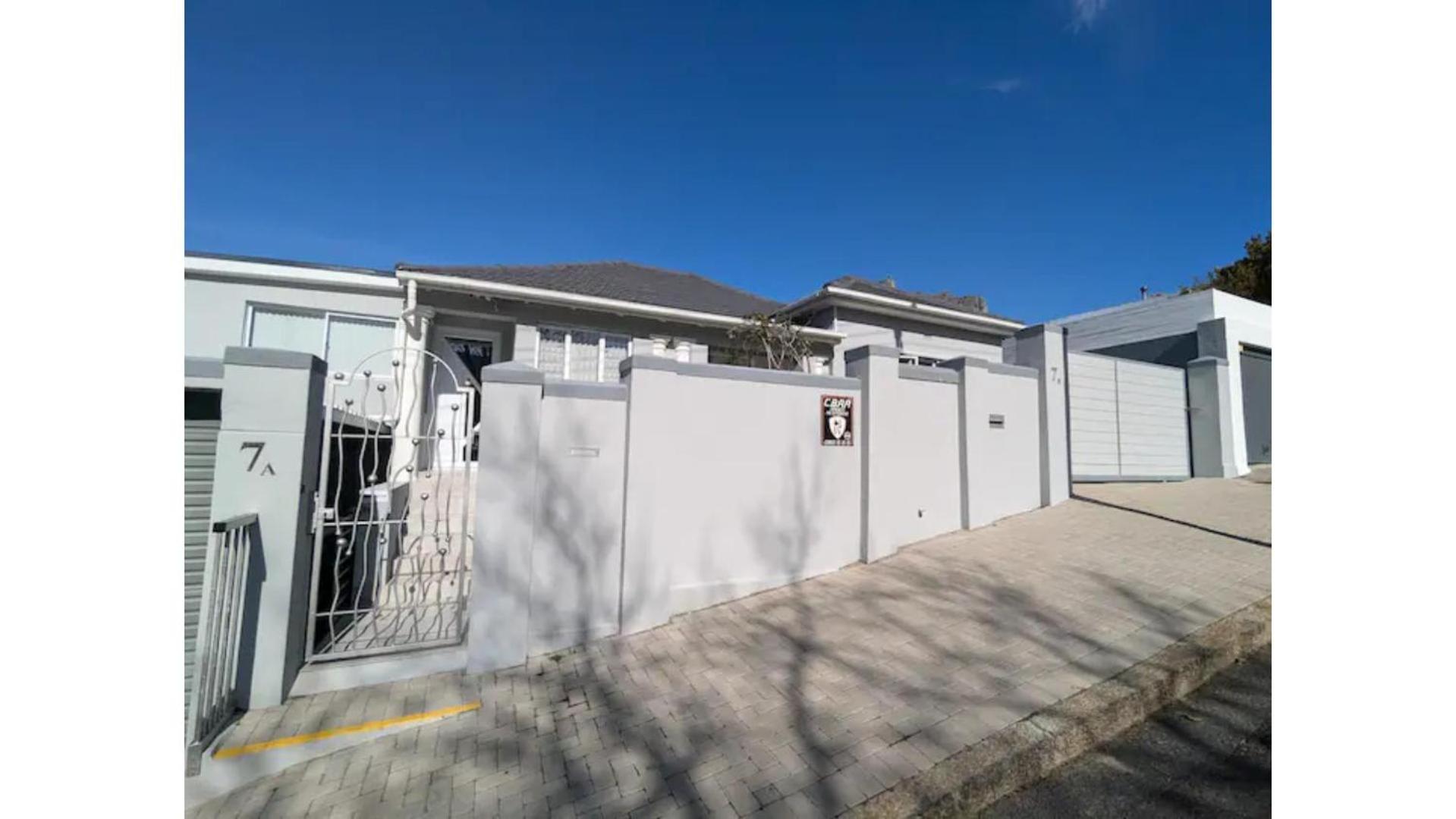 Charming With Garden Patio In Tamboerskloof Cape Town